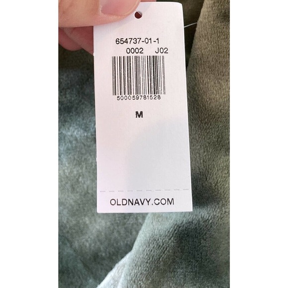 NWT Old Navy Sweatshirt Size Medium Women’s Green Velvet Crop - Picture 4 of 8